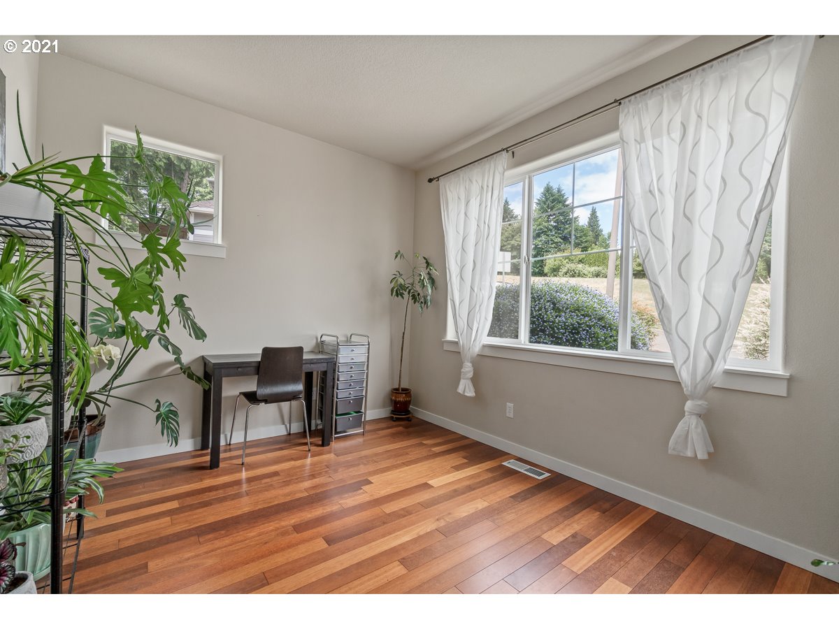 9570 Southwest Diamond View Way Beaverton, OR 97007 - Photo 21 of 31 Gallery Image 21