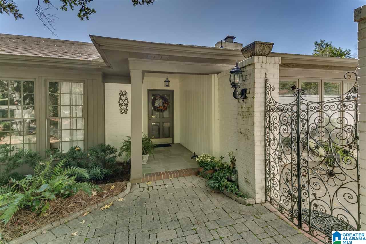 3601 Ridgeview Drive West Birmingham, AL 35213 - Photo 2 of 50