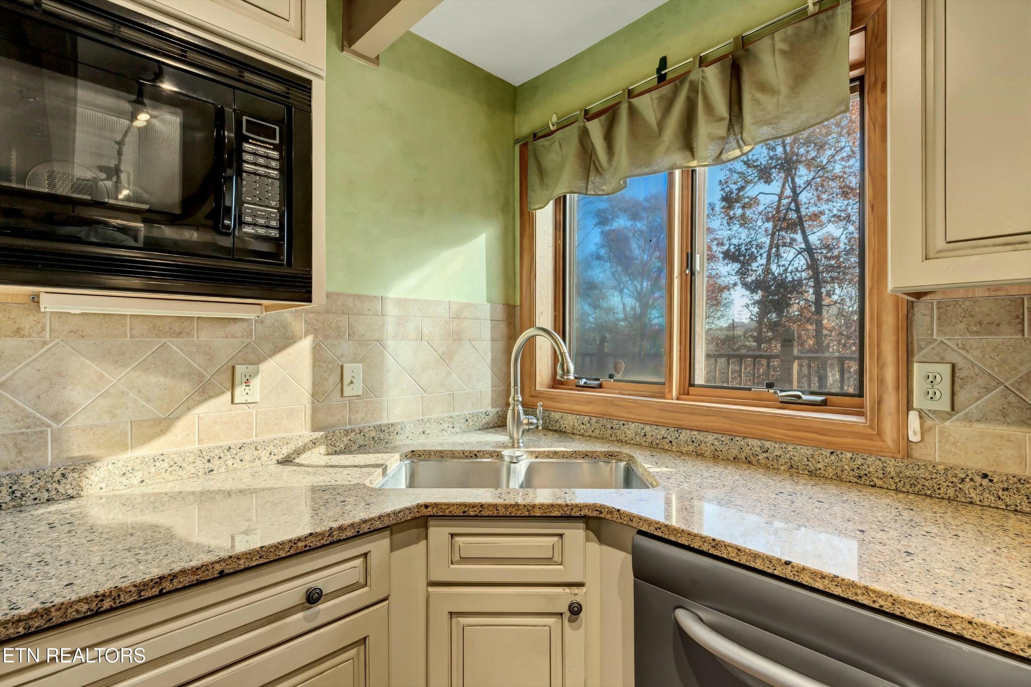 228 Oran Road Knoxville, TN 37934 - Photo 15 of 60 Gallery Image 15