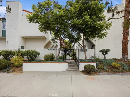 $1,275,000 | 4834 McConnell Avenue, Los Angeles, CA 90066