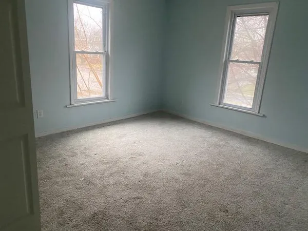 $93,000 | 707 North Nottawa Street, Sturgis, MI 49091