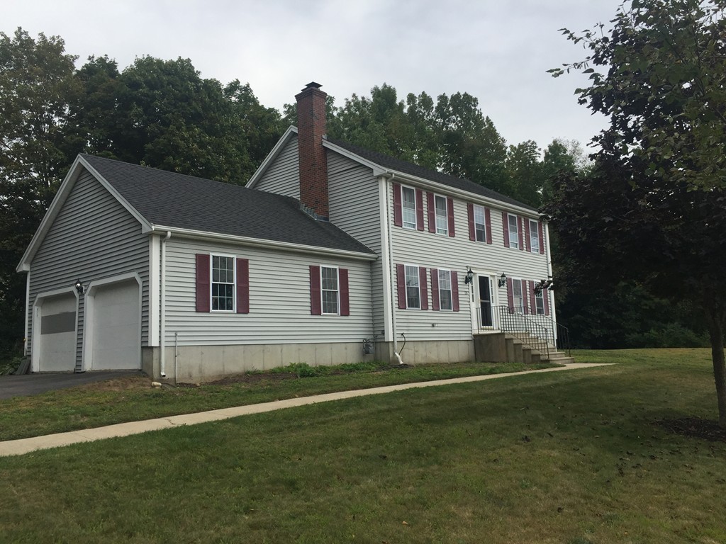 20 Roberta Road Blackstone, MA 01504 - Photo 1 of 24 Gallery Image 1