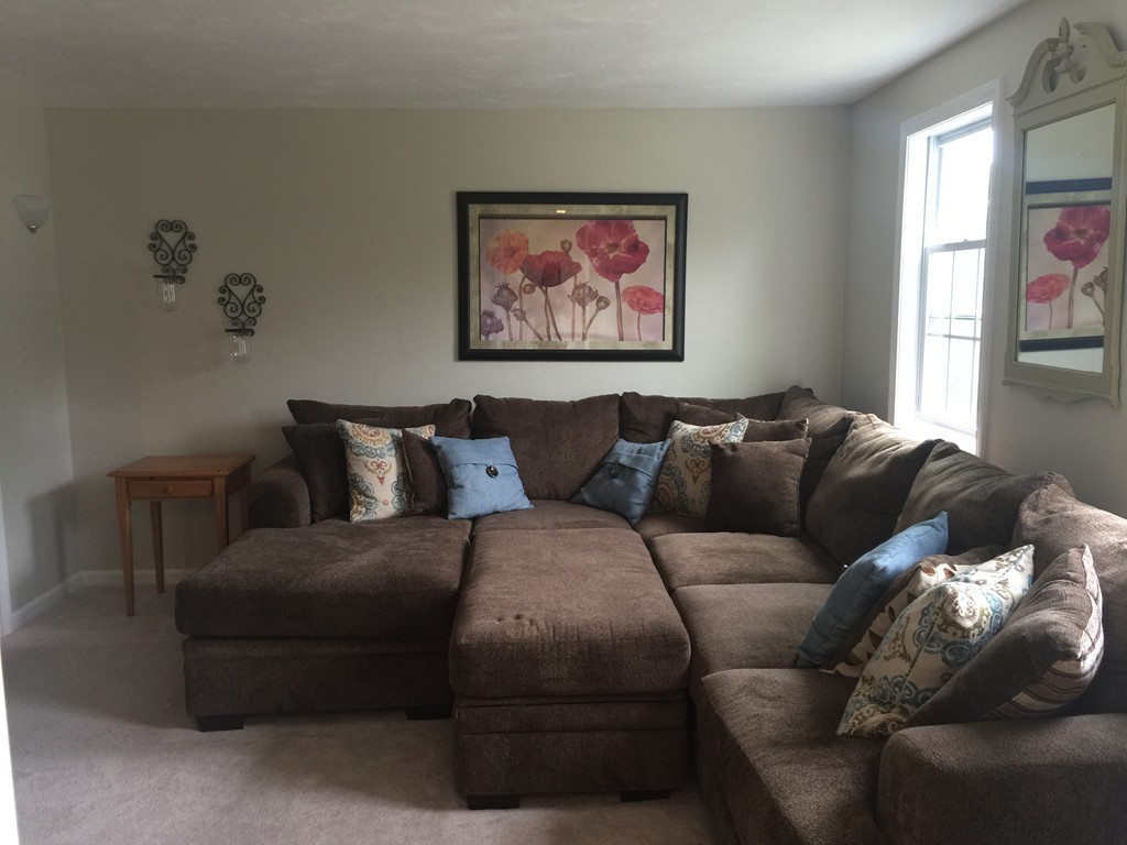 20 Roberta Road Blackstone, MA 01504 - Photo 12 of 24 Gallery Image 12
