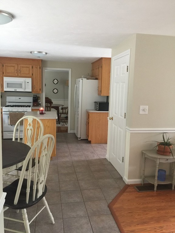 20 Roberta Road Blackstone, MA 01504 - Photo 6 of 24 Gallery Image 6