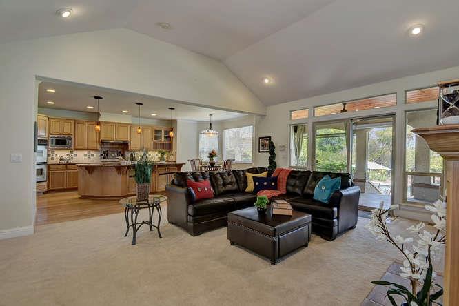 40 Ralphs Way Hollister, CA 95023 - Photo 8 of 35 Gallery Image 8