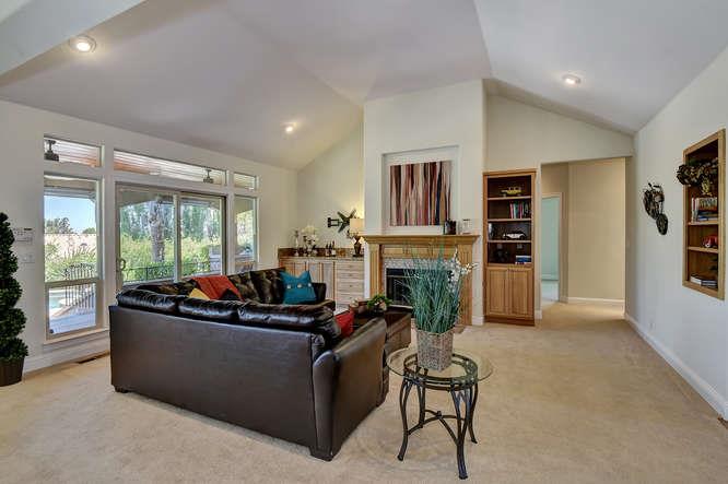40 Ralphs Way Hollister, CA 95023 - Photo 9 of 35 Gallery Image 9
