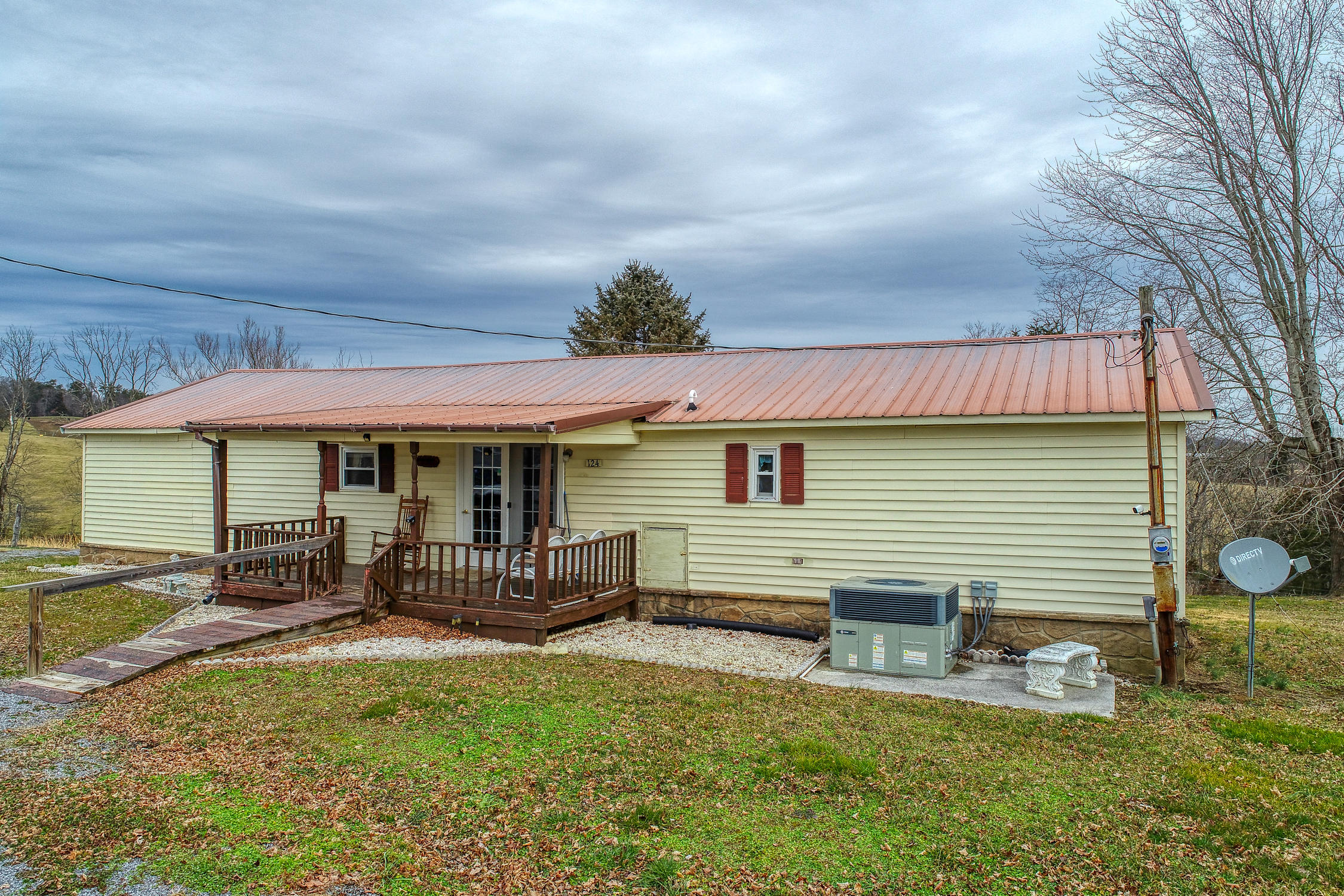 124 Old Hwy Road Bulls Gap, TN 37711 - Photo 1 of 70 Givens. 124 Old Hwy Rd. Rog MLSa (1 of