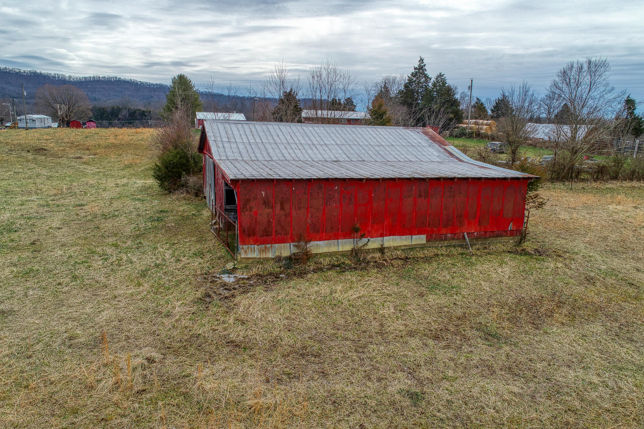 124 Old Hwy Road Bulls Gap, TN 37711 - Photo 10 of 70 Givens. 124 Old Hwy Rd. Rog MLSa (10 of