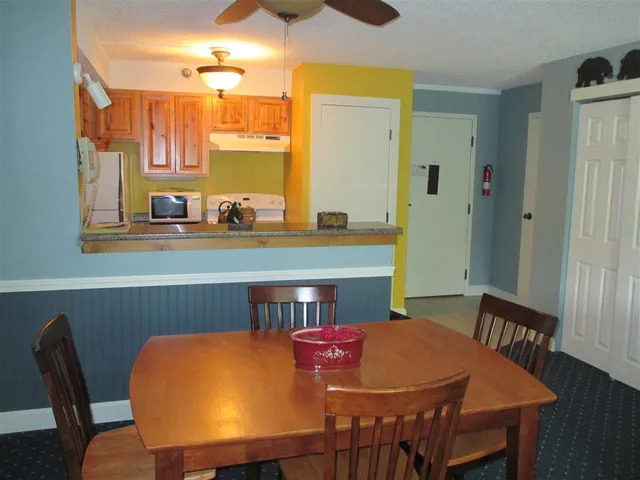 $9,000 | 23 Black Bear Way, Unit 202, Waterville Valley, NH 03215