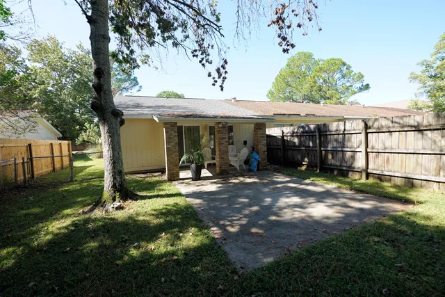 $1,800 | 1503 Green Acres Boulevard, Unit E, Fort Walton Beach, FL 32547