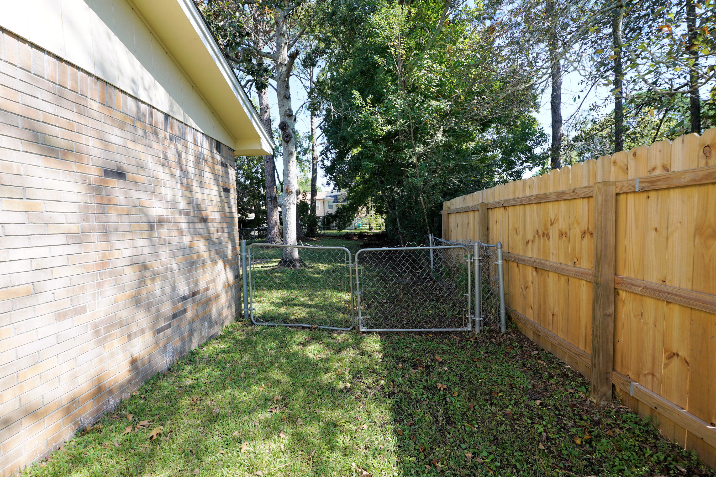 1503 Green Acres Boulevard, Unit E Fort Walton Beach, FL 32547 - Photo 25 of 25 a view of backyard with green space
