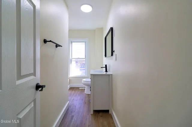 $259,550 | 11 Halcyon Street, Scotia, NY 12302