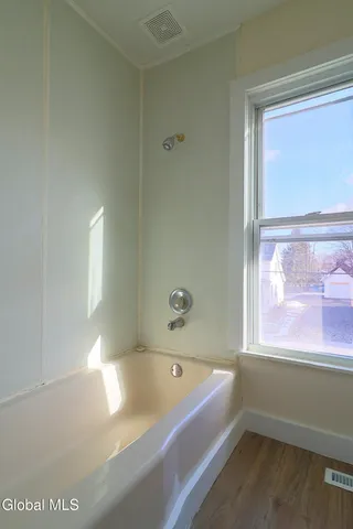 $259,550 | 11 Halcyon Street, Scotia, NY 12302