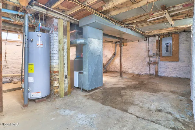 $259,550 | 11 Halcyon Street, Scotia, NY 12302