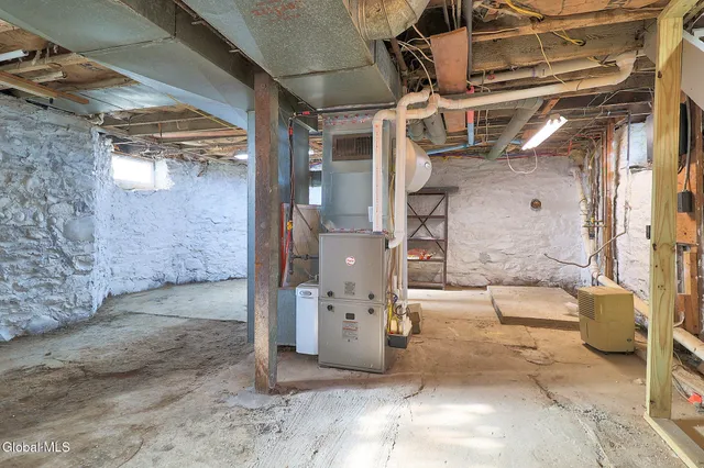 $259,550 | 11 Halcyon Street, Scotia, NY 12302