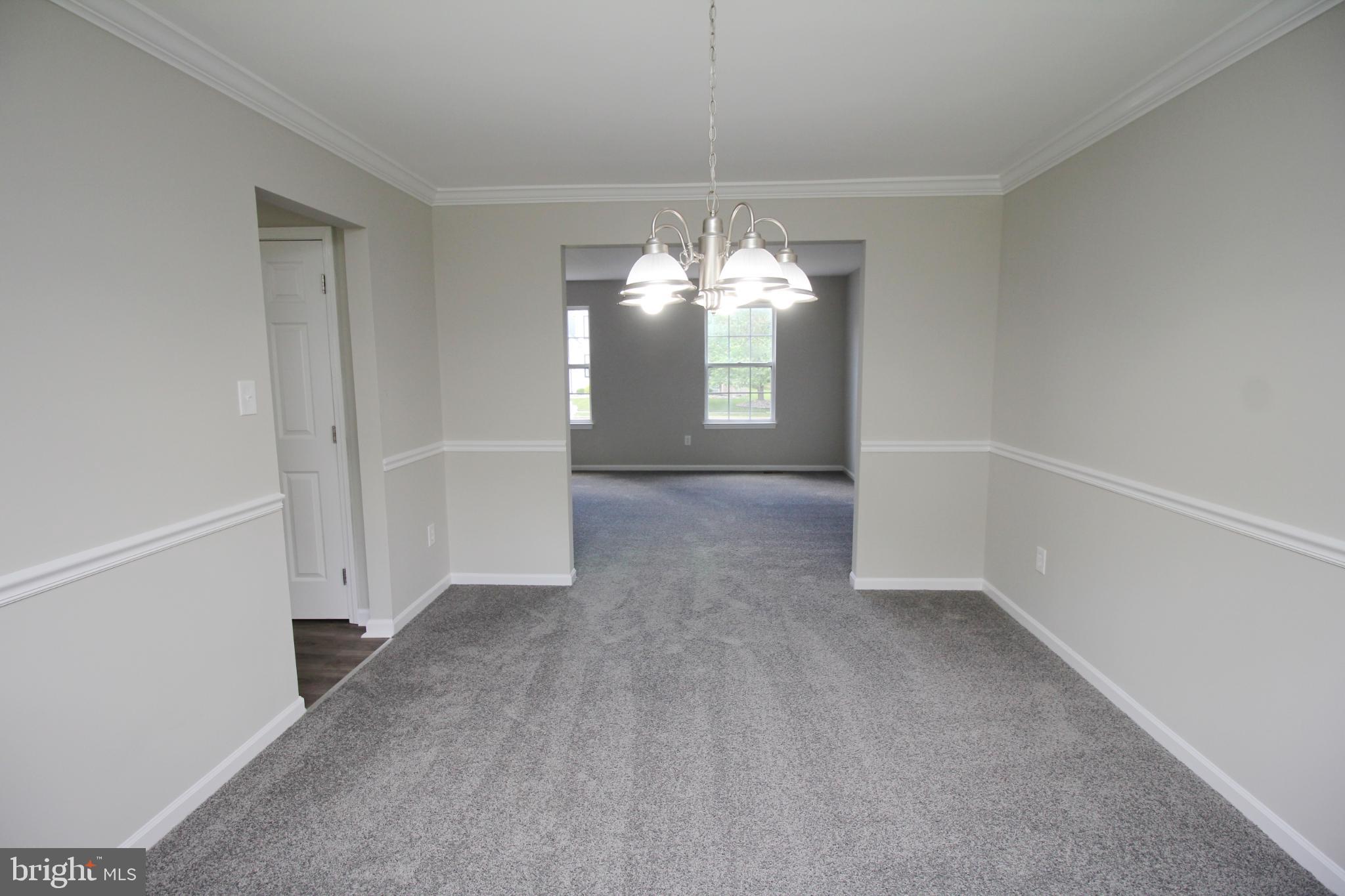 7 Edgewater Court Sicklerville, NJ 08081 - Photo 10 of 44 Spacious, light-filled dining area awaits you.