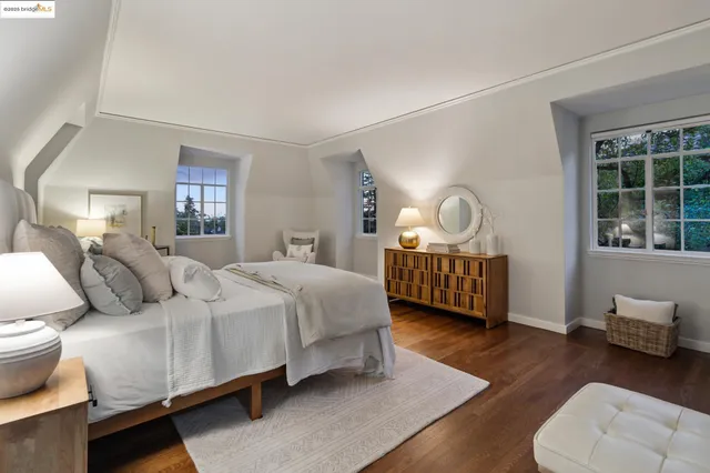 $2,795,000 | 33 Richardson Way, Piedmont, CA 94611