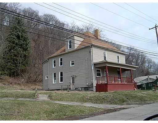 620 Division Beaver, PA 15009 - Photo 1 of 1 Exterior Front.