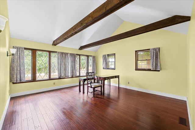 $495,000 | 2550 East County Road 1375 North, Newman, IL 61942