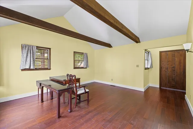 $495,000 | 2550 East County Road 1375 North, Newman, IL 61942