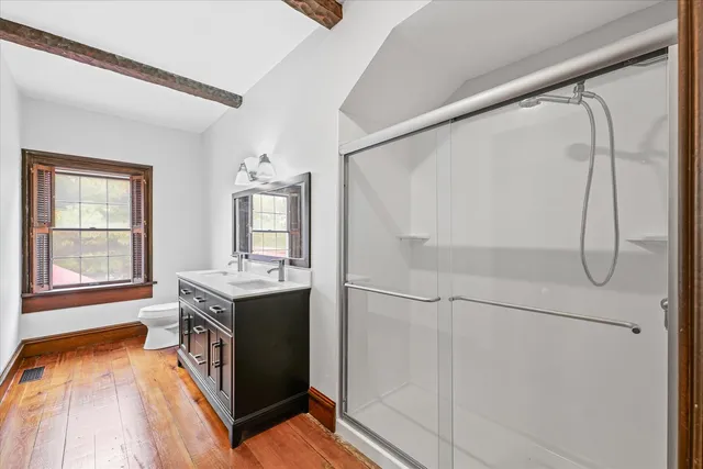 $495,000 | 2550 East County Road 1375 North, Newman, IL 61942