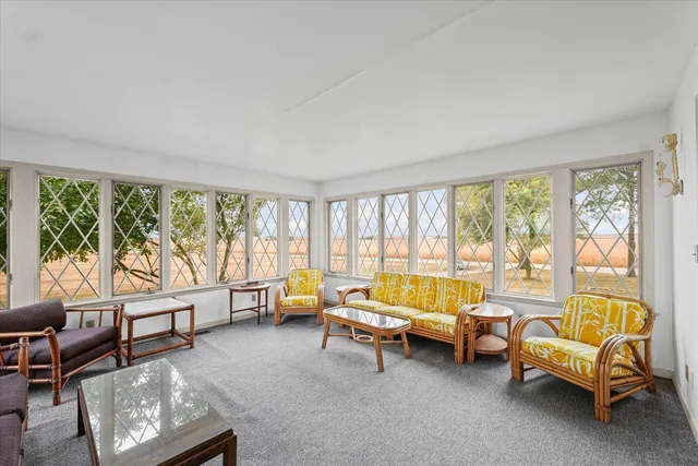 $495,000 | 2550 East County Road 1375 North, Newman, IL 61942