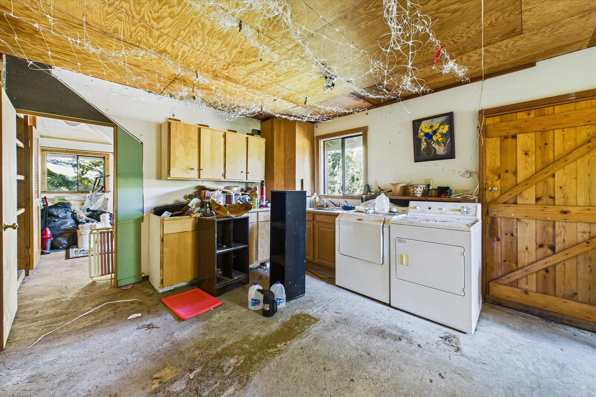 3826 Thomas Road Miranda, CA 95553 - Photo 29 of 81