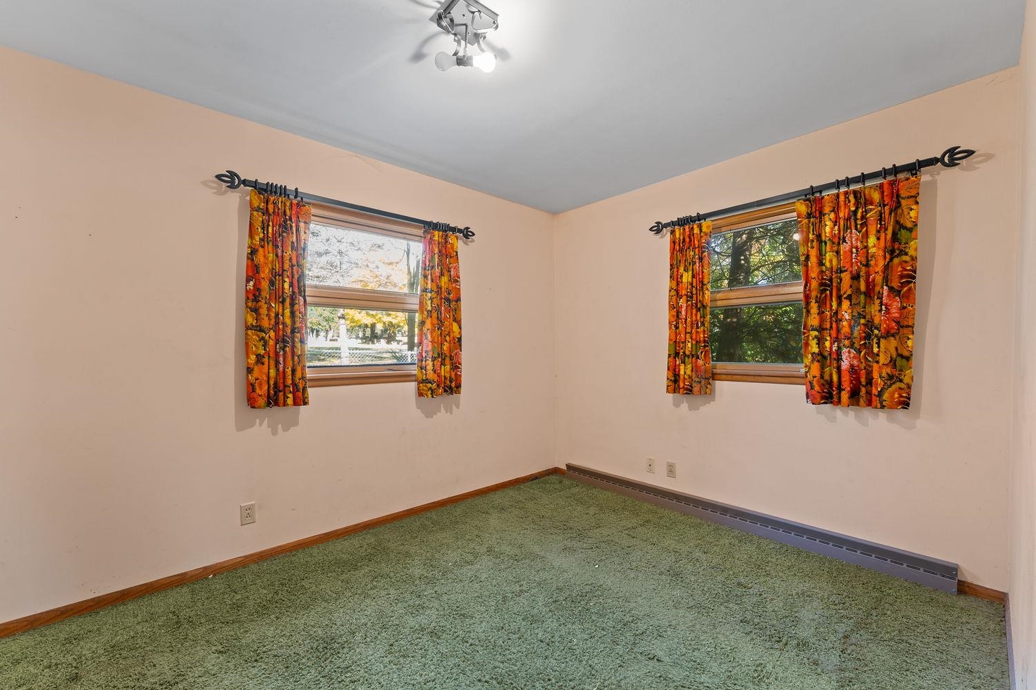 313 Bluffview Court Portage, WI 53901 - Photo 21 of 42