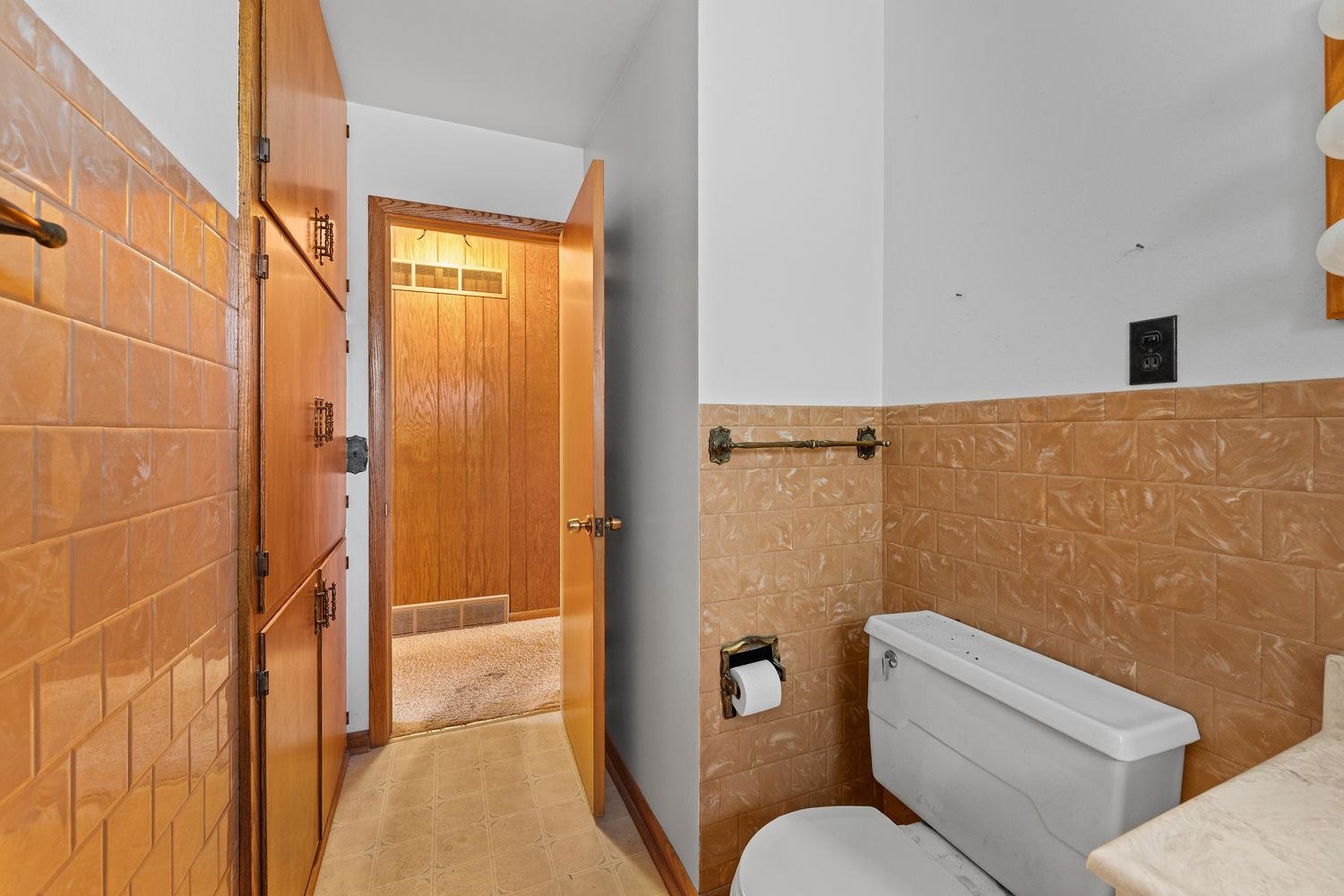 313 Bluffview Court Portage, WI 53901 - Photo 26 of 42