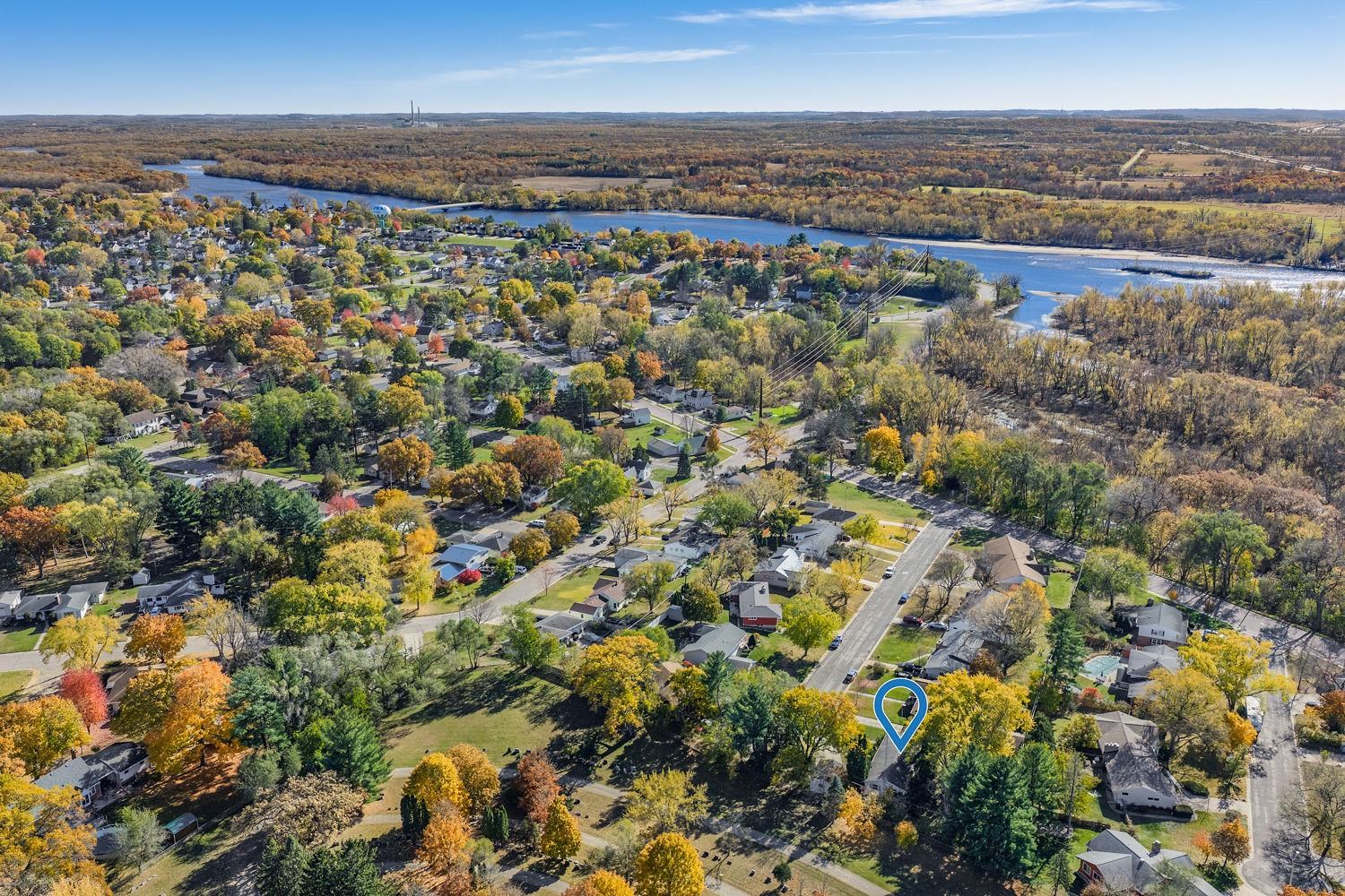 313 Bluffview Court Portage, WI 53901 - Photo 5 of 42