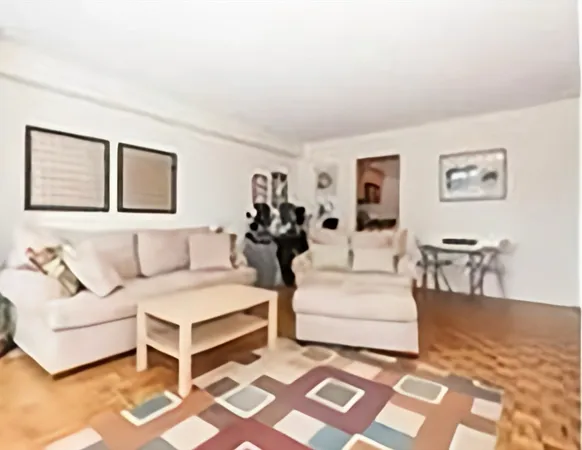 $3,200 | 33 Pond Avenue, Unit 312, Brookline, MA 02445