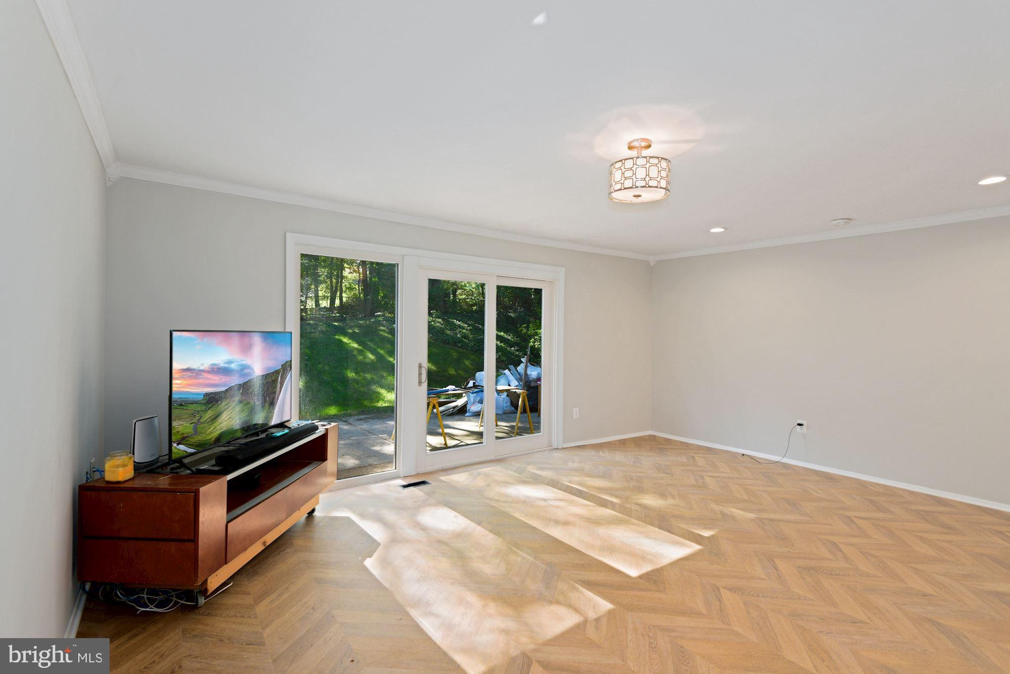 12203 Cedarbrook Lane Laurel, MD 20708 - Photo 14 of 40 Gallery Image 14