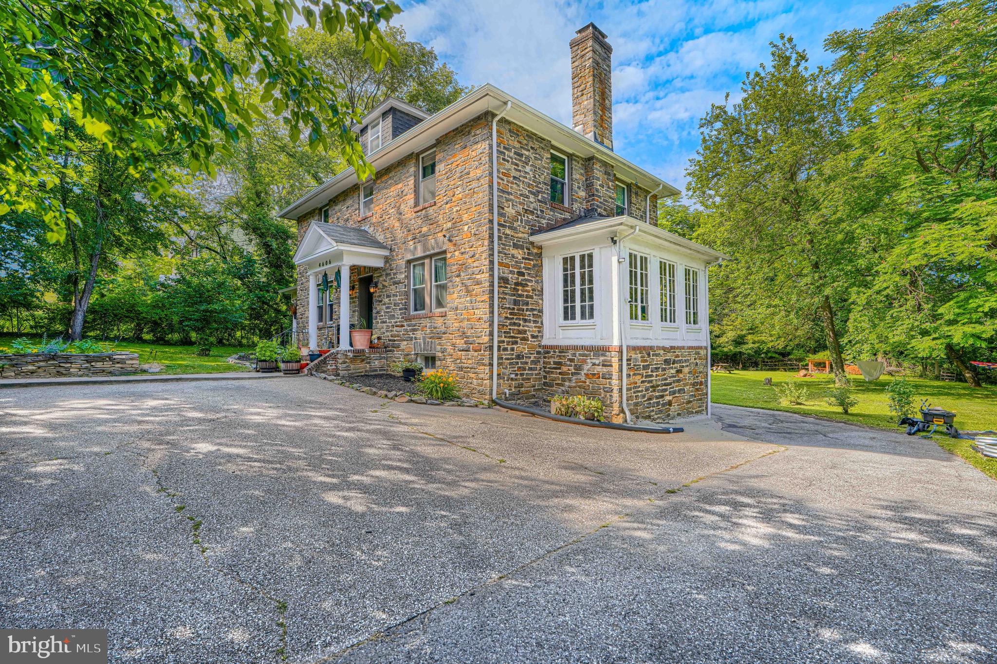4606 Cedar Garden Road Baltimore, MD 21229 - Photo 5 of 46