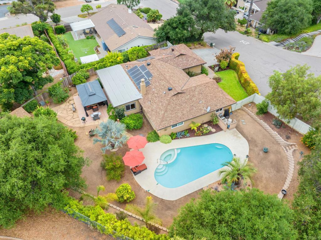 3625 Laketree Drive Fallbrook, CA 92028 - Photo 48 of 52 an aerial view of a house