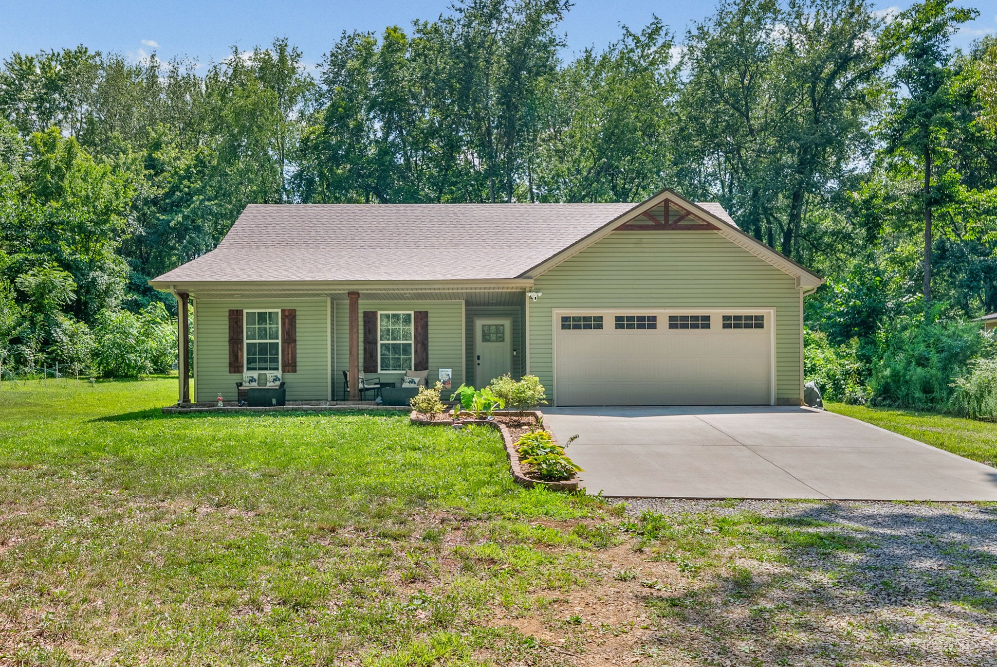 1691 Hugh Hunter Road Oak Grove, KY 42262 - Photo 2 of 33
