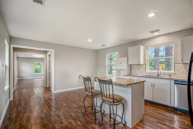 $1,700 | 628 Foster Street, Tomball, TX 77375