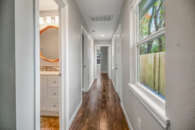 $1,700 | 628 Foster Street, Tomball, TX 77375