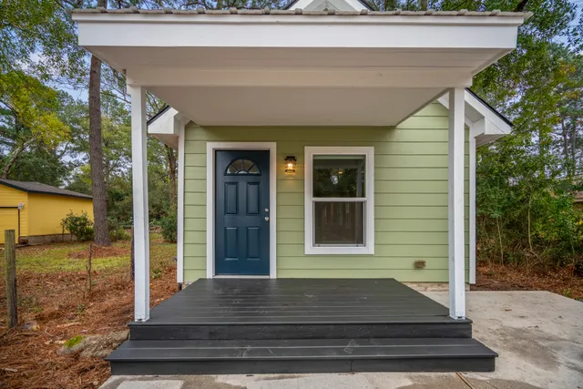 $1,700 | 628 Foster Street, Tomball, TX 77375