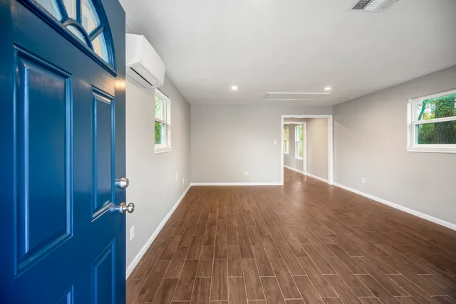 $1,700 | 628 Foster Street, Tomball, TX 77375