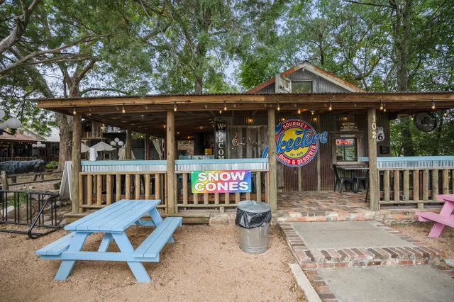 $1,700 | 628 Foster Street, Tomball, TX 77375