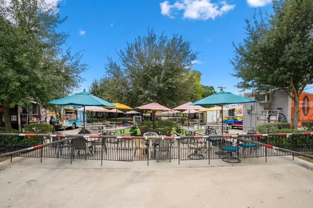 $1,700 | 628 Foster Street, Tomball, TX 77375