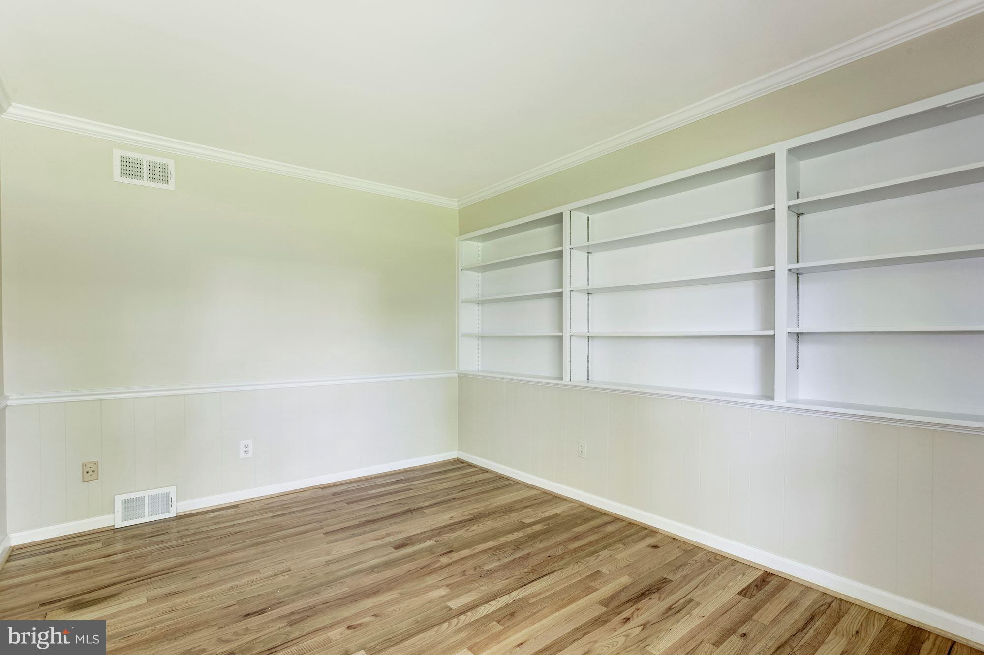 Den./Office/Library
