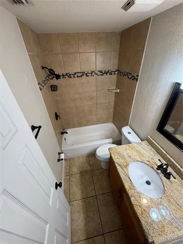 a view of an entryway