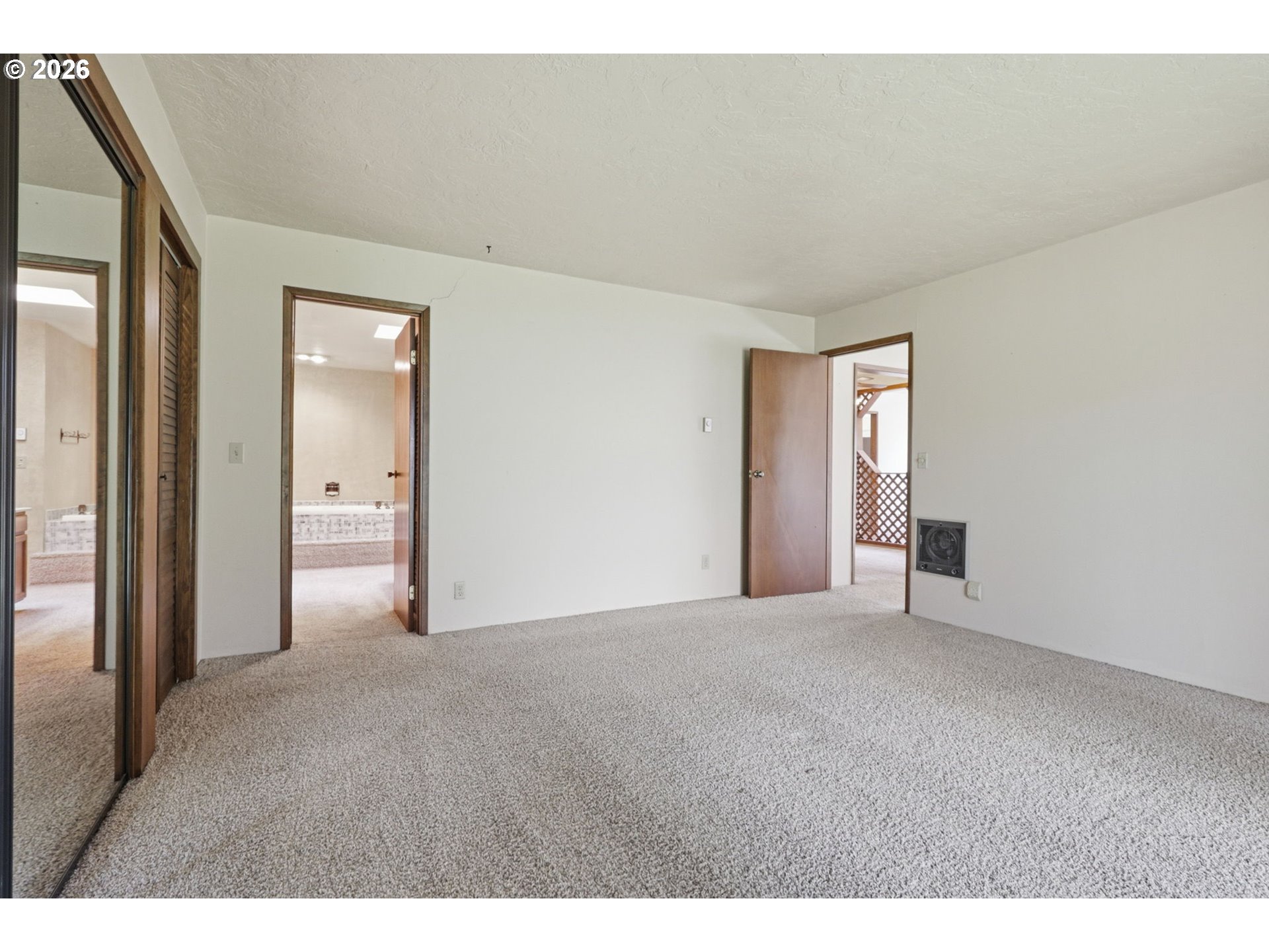 3301 Wyeast Road Hood River, OR 97031 - Photo 11 of 42