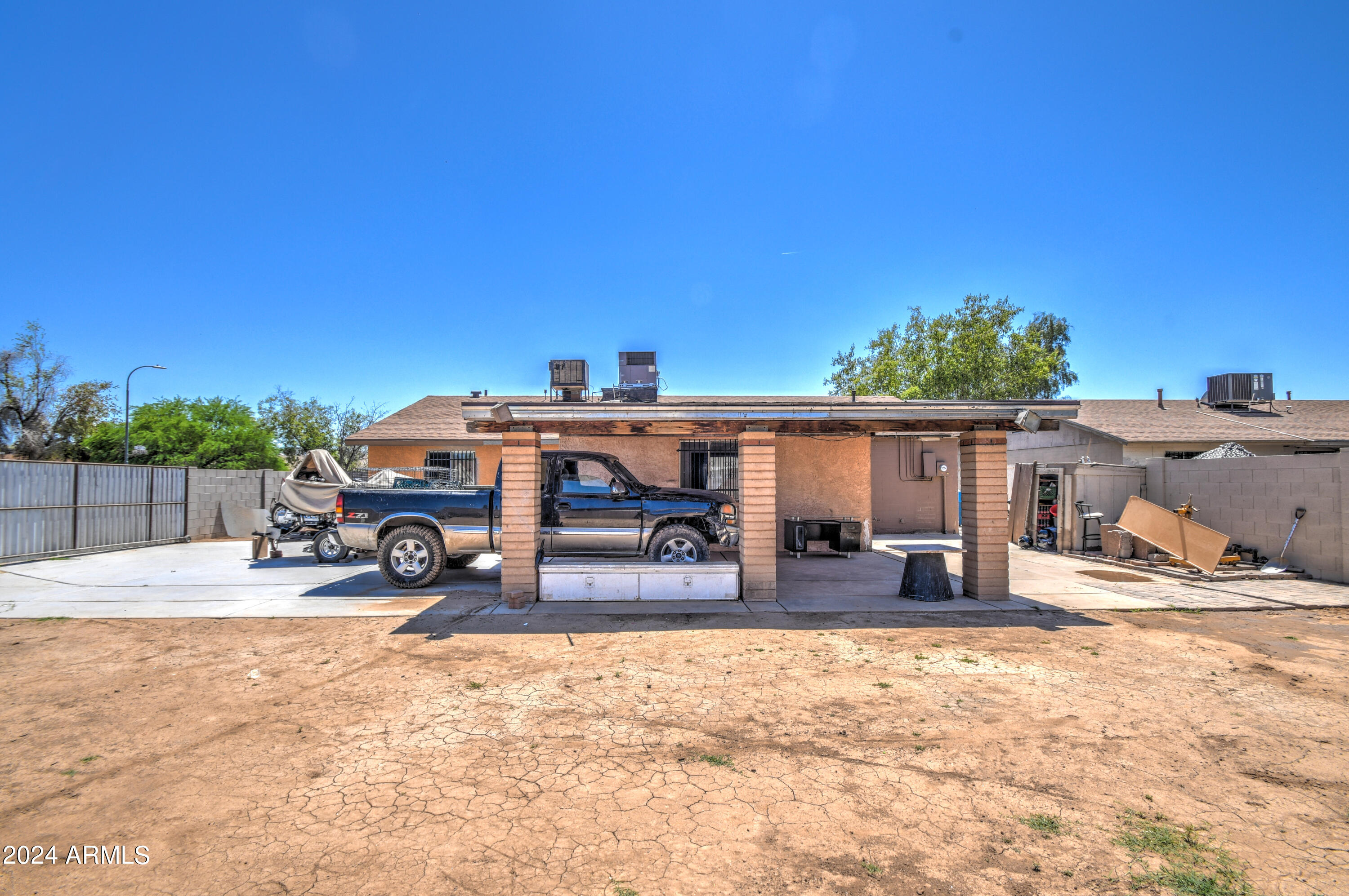 4862 West Almeria Road Phoenix, AZ 85035 - Photo 35 of 36 Rear 3