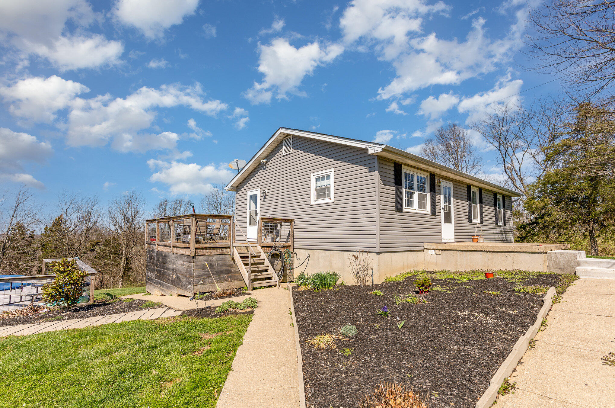 4960 Lemon Northcutt Road Dry Ridge, KY 41035 - Photo 3 of 42