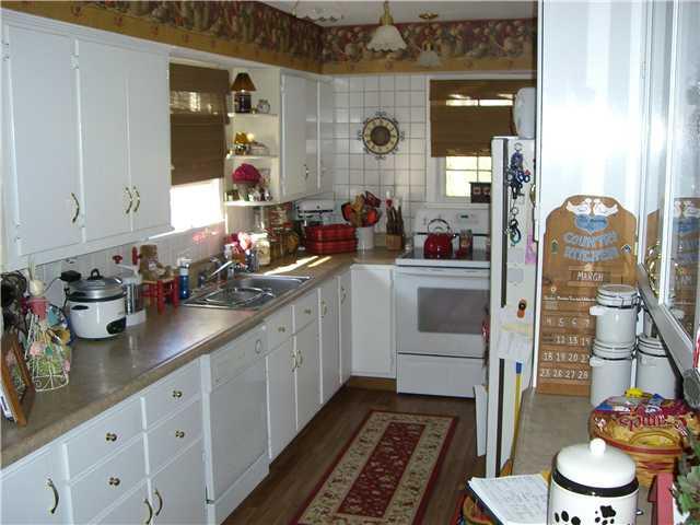 235 East Thompson Road Indianapolis, IN 46227 - Photo 3 of 11 Gallery Image 3