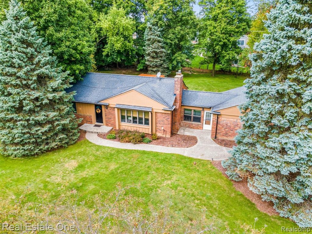 2470 West Tienken Road Rochester Hills, MI 48306 - Photo 27 of 31