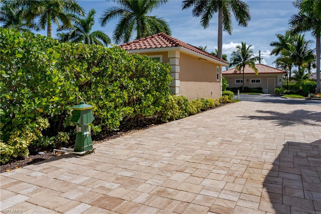 13596 Snook Circle Naples, FL 34114 - Photo 28 of 46