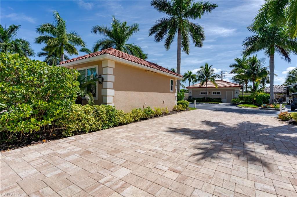 13596 Snook Circle Naples, FL 34114 - Photo 31 of 46